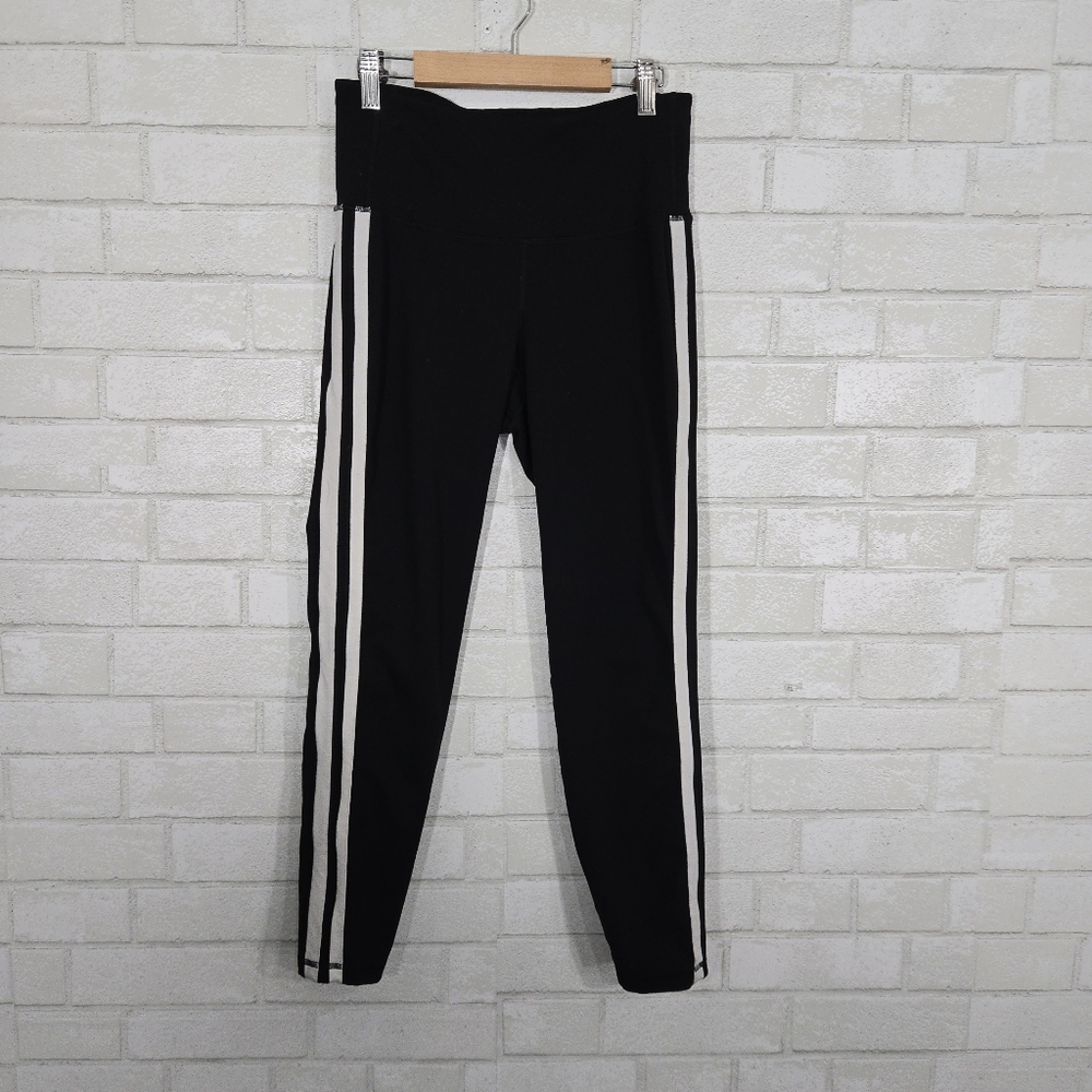 Old Navy Active black leggings‎